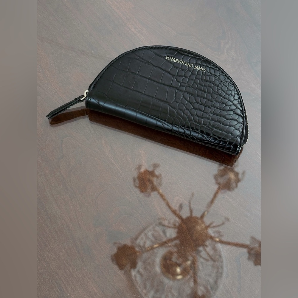 Elizabeth & James Wallet